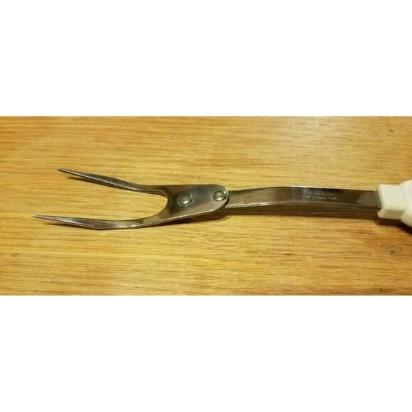 VINTAGE Robinson Knife Steel Stainless Meat Fork 2 Wide Prong 11 1/4" Tan Handle - Picture 3 of 6